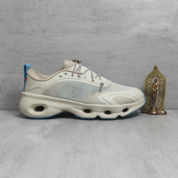 로에베 X 온러닝 클라우드 솔로 스니커즈