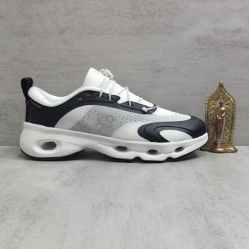 로에베 X 온러닝 클라우드 솔로 스니커즈