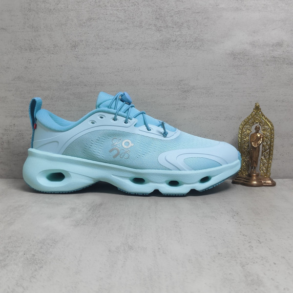 로에베 X 온러닝 클라우드 솔로 스니커즈