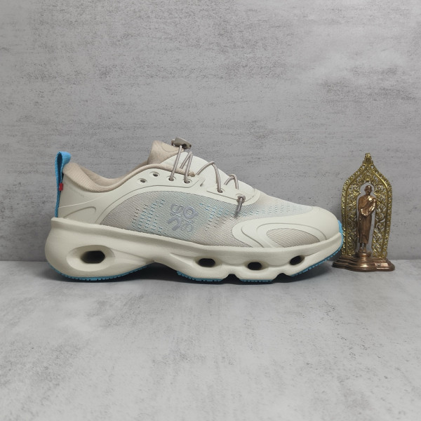 로에베 X 온러닝 클라우드 솔로 스니커즈