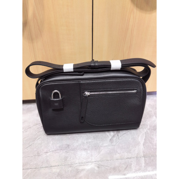 Hermes 누보웅 바디