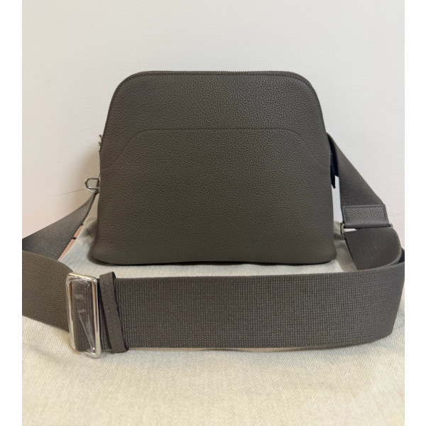 Hermes 볼리드 메신져 백