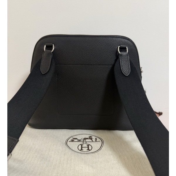 Hermes 볼리드 메신져 백