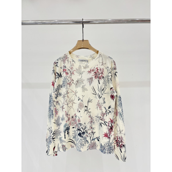 디올 꽃무늬 프리트 풀오버 니트