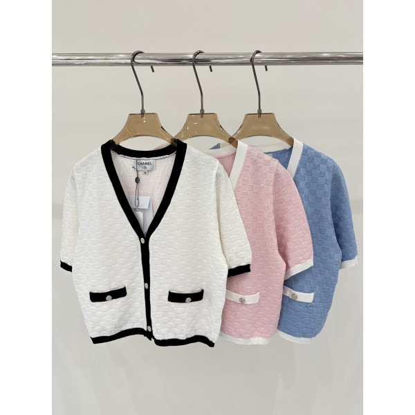 샤넬 V넥 꽃무늬 반팔 가디건