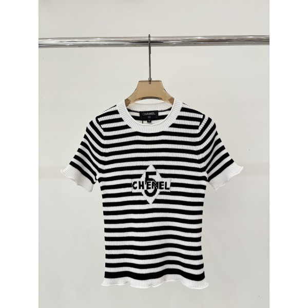 샤넬 무늬 니트 반팔