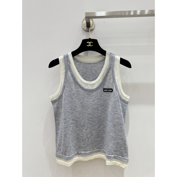 미우미우 투피스 니트 조끼