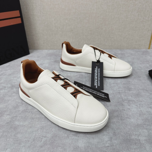 제냐 디어스킨 트리플 스티치 스니커즈