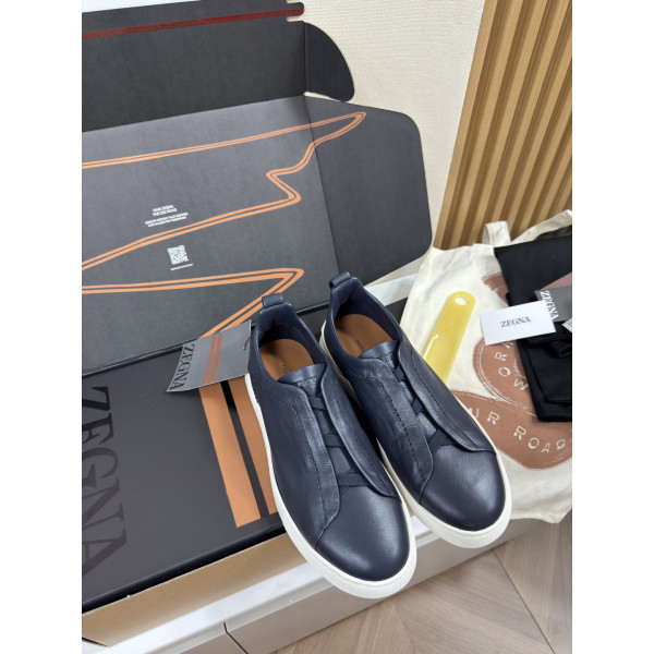 제냐 디어스킨 트리플 스티치 스니커즈