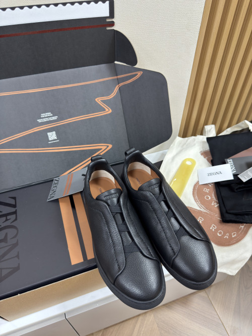 제냐 디어스킨 트리플 스티치 스니커즈