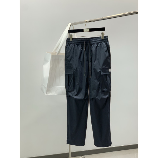 몽클레어 나이론 카고 팬츠