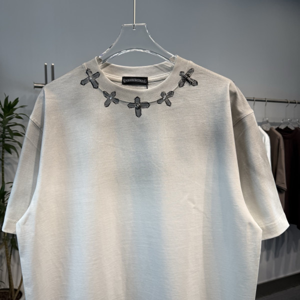 크롬하츠 하드웨어 라우늗넥 반팔 티셔츠