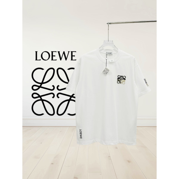 로에베 자수로고 반팔 티셔츠