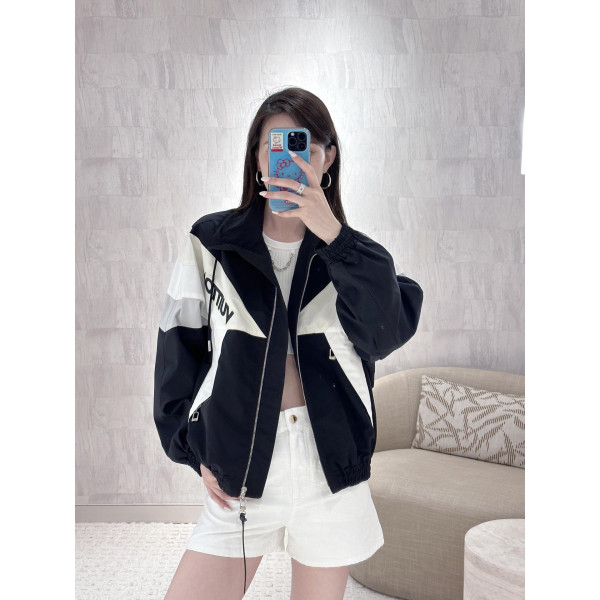 지퍼 배색 자켓