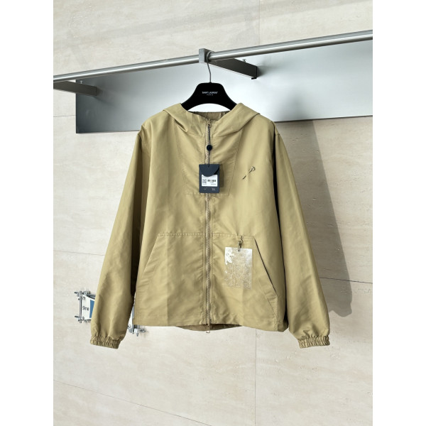 모노그램 나일론 양면 방풍 자켓