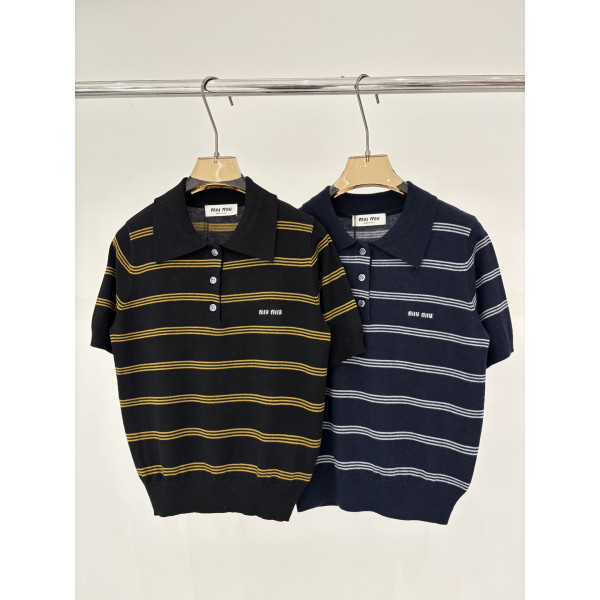 카라 로고 패치 자카드 스트라이프 배색 니트 반팔