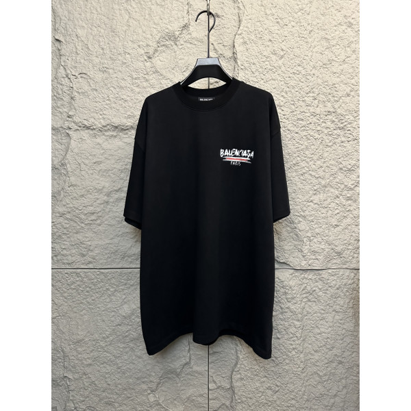 라운드넥 반팔 티셔츠