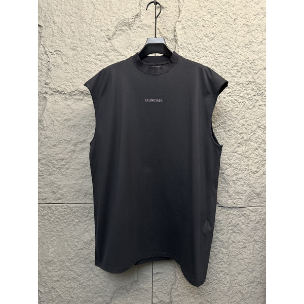 라운드넥 베스트