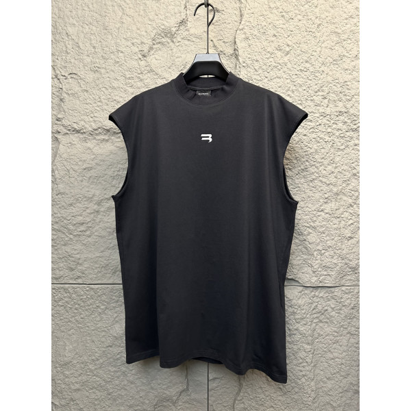 라운드넥 베스트