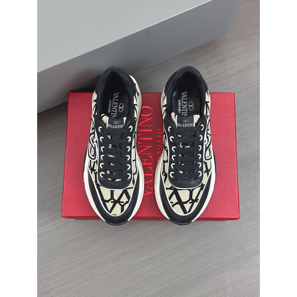 【VALENTION】华伦天奴