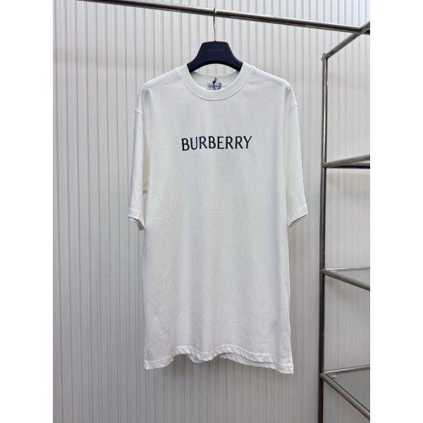 알파벳 로고 장식 코튼 반팔 티셔츠