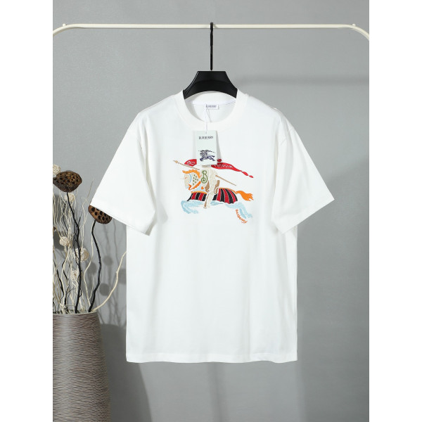 전마 자수 숏 슬리브 티셔츠