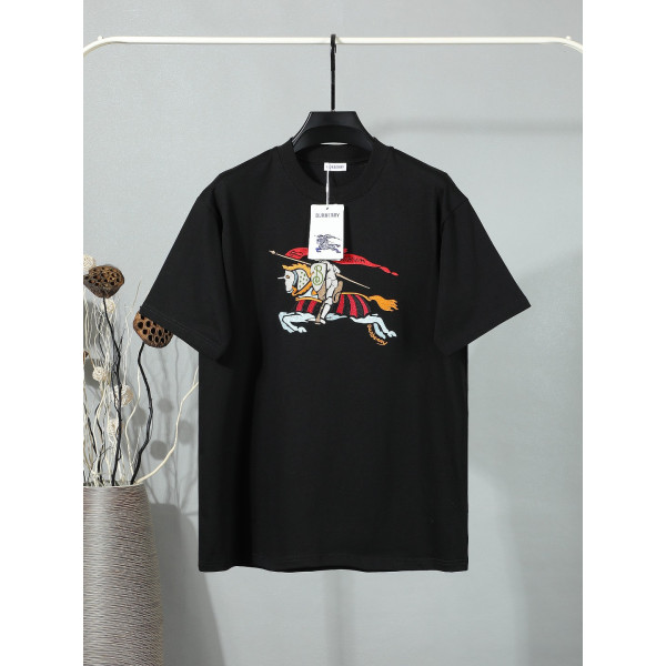 전마 자수 숏 슬리브 티셔츠