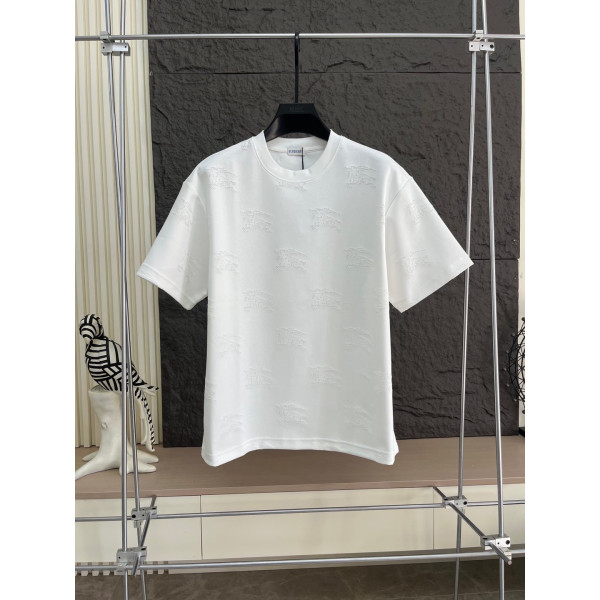 대로고 반팔 티셔츠