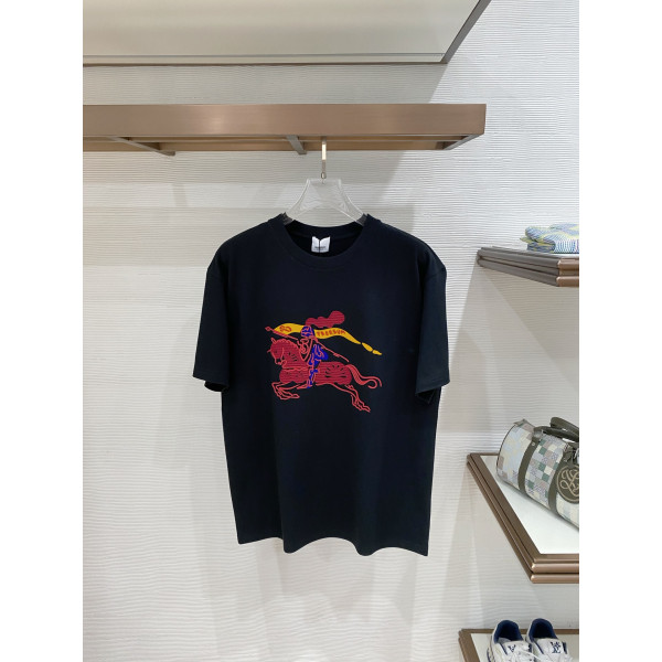 숏슬리브 라운드넥 티셔츠