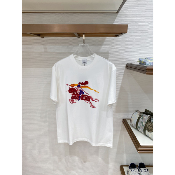 숏슬리브 라운드넥 티셔츠