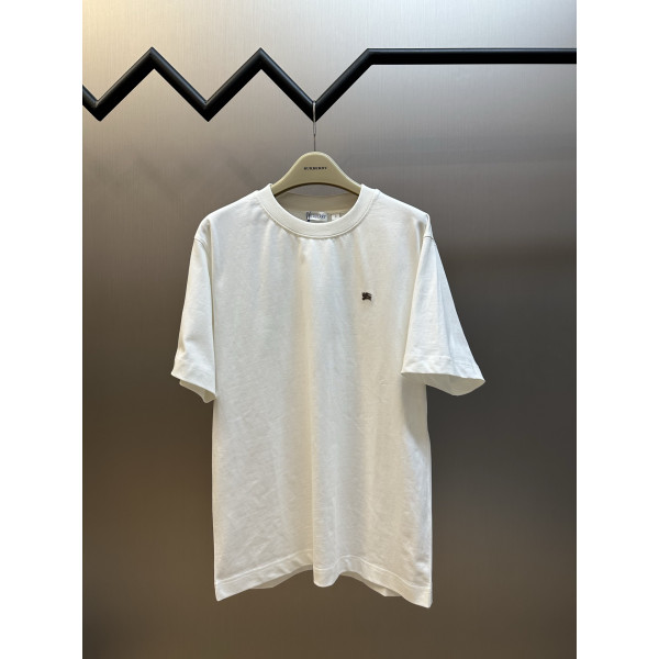 라운드넥 반팔 티셔츠