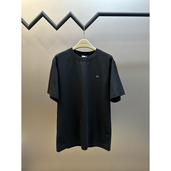 라운드넥 반팔 티셔츠