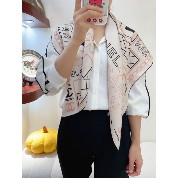 피색 꽃 스카프