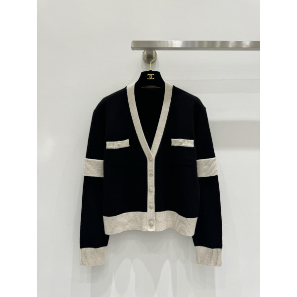 캐시미어 V넥 카디건