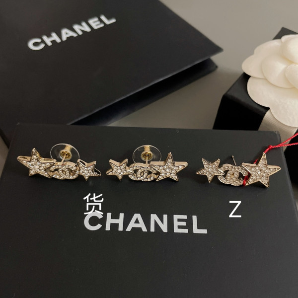 크고 작은 별 더블 C 귀걸이