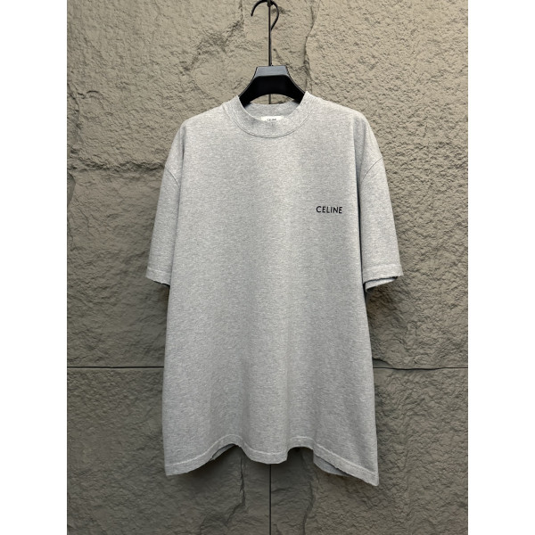 라운드넥 반팔 티셔츠