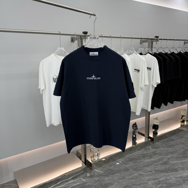 라운드넥 숏슬리브 티셔츠