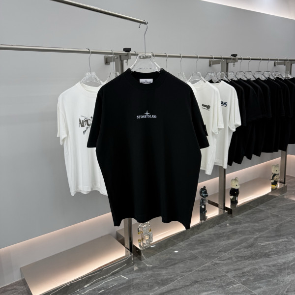 라운드넥 숏슬리브 티셔츠