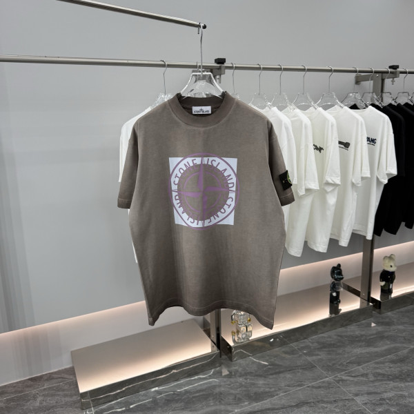 라운드 네크 반팔 티