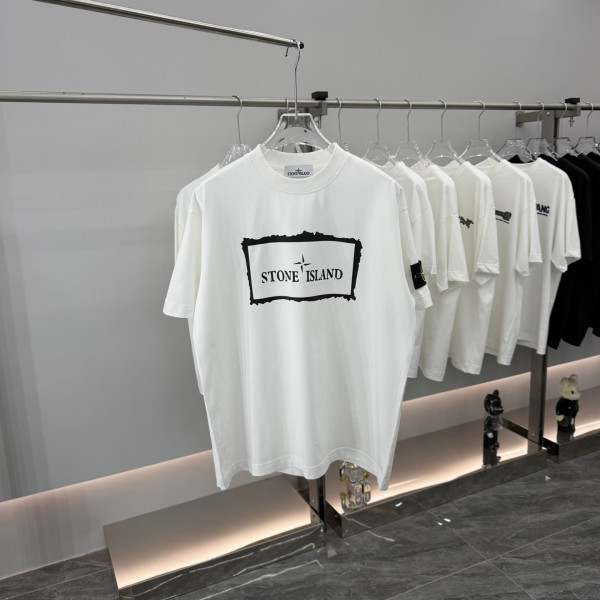 라운드넥 반팔 티셔츠