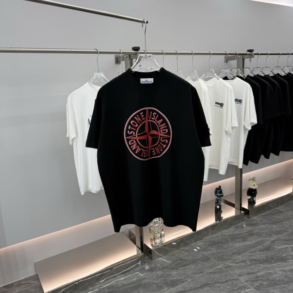 라운드넥 반팔 티셔츠