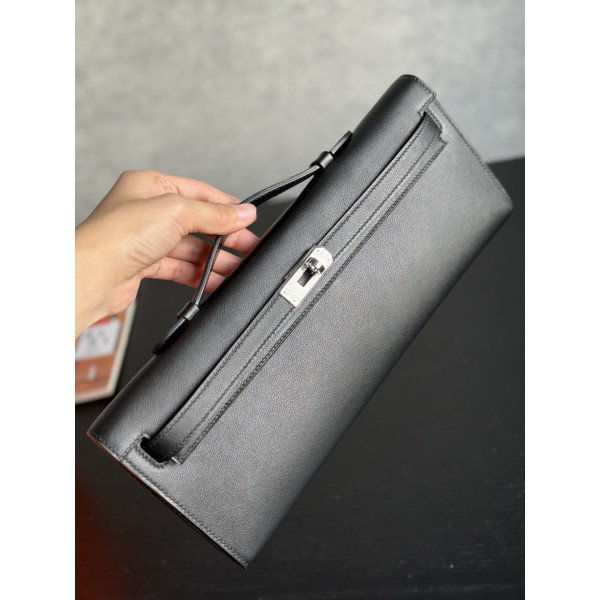 켈리 컷 스위프트