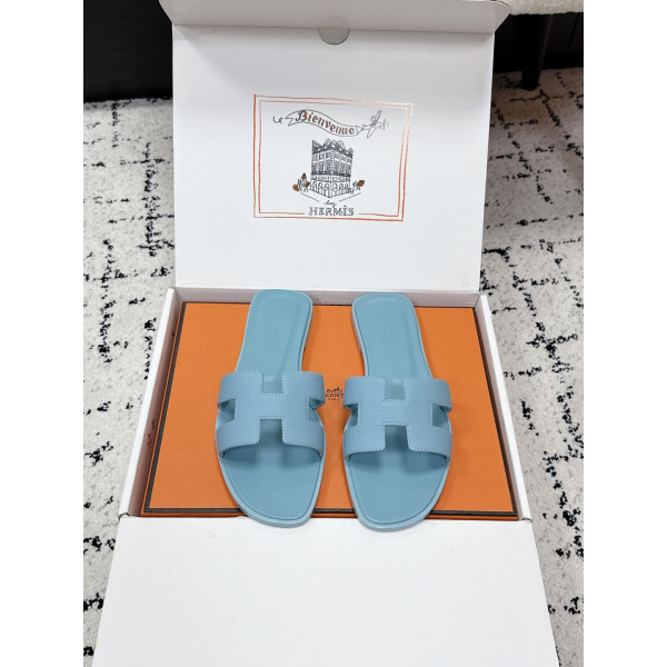 Oran 시리즈 H 클래식 플랫 슬리퍼