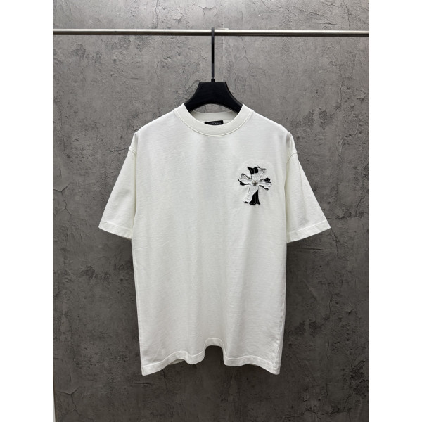 벨벳 패치 자수 반팔 티셔츠