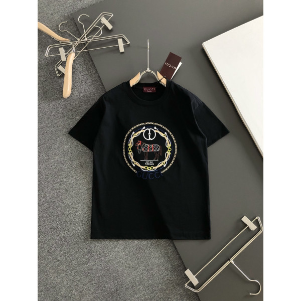 자수 라운드넥 티셔츠