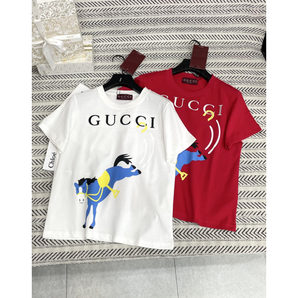 자수 알파벳 인화 패턴 티셔츠