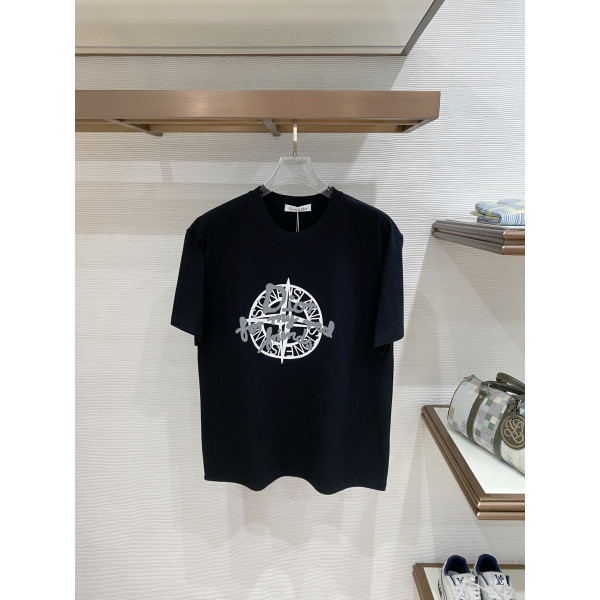 반팔 라운드넥 티셔츠