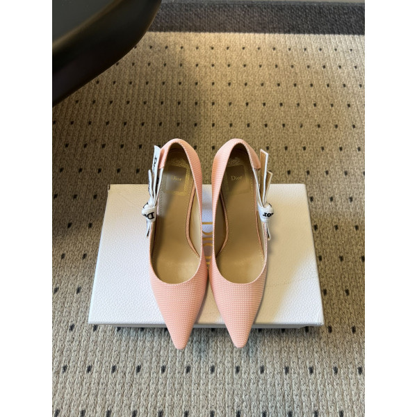 포인티드 9cm 하이힐