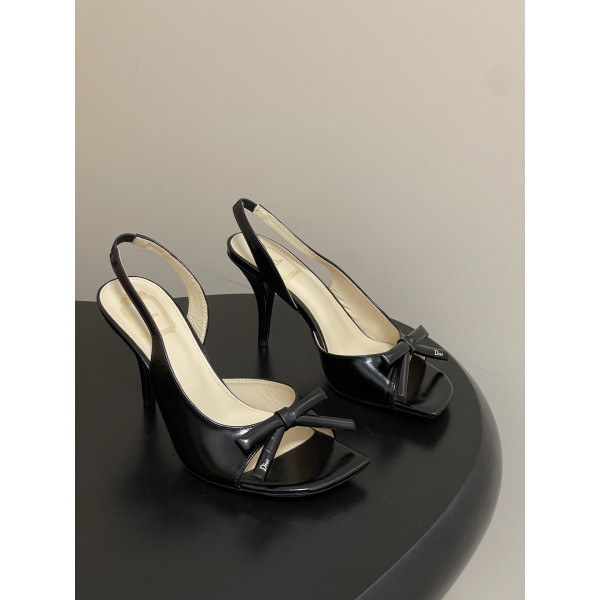 CD 로고 리본 오픈토 피시테일 백오픈 하이힐 샌들