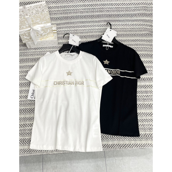 금선 자수 오각성 알파벳 인화 패턴 티셔츠